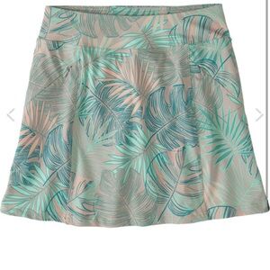 Palm print skort Majestic Skort in Aloha by title nine size small